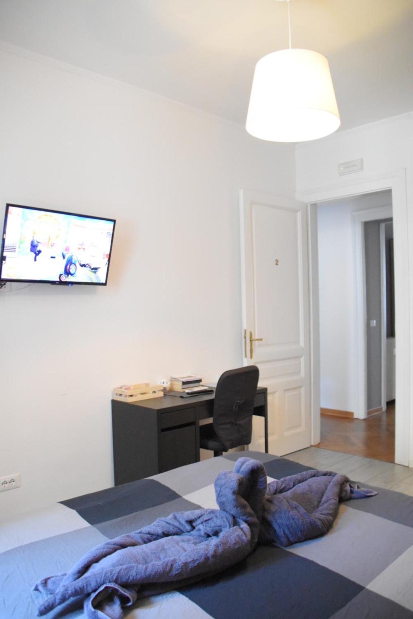 Residence Montanelli Триест Экстерьер фото