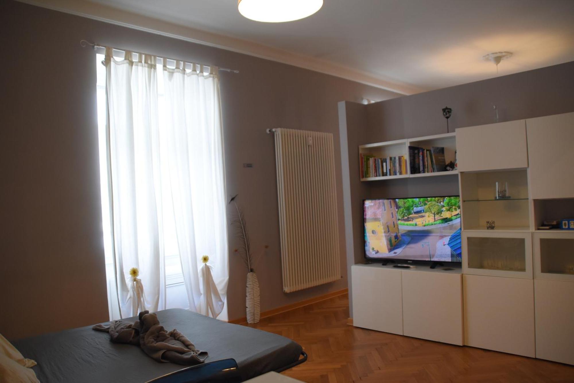 Residence Montanelli Триест Экстерьер фото