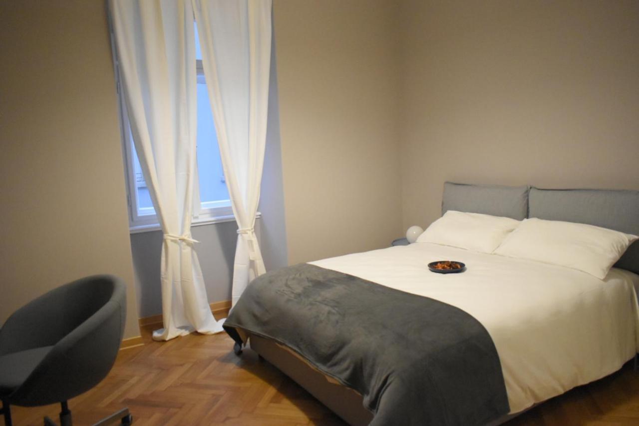 Residence Montanelli Триест Экстерьер фото